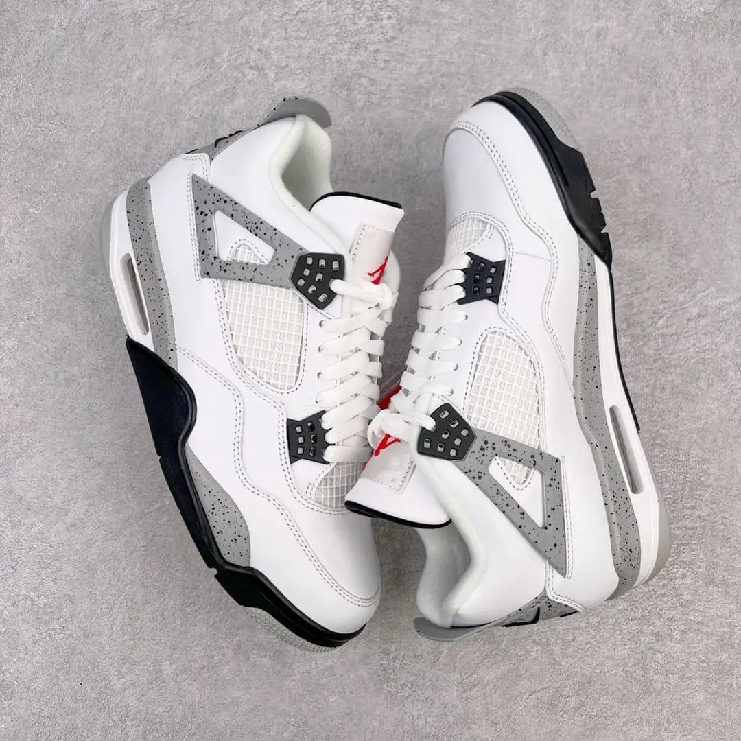 Air Jordan 4 - Image 3