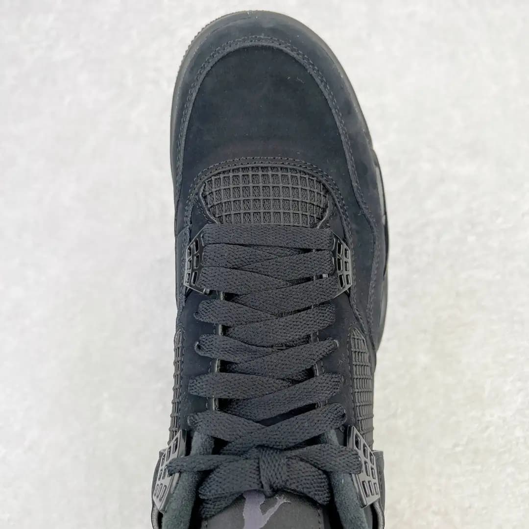 Air Jordan 4 - Image 5