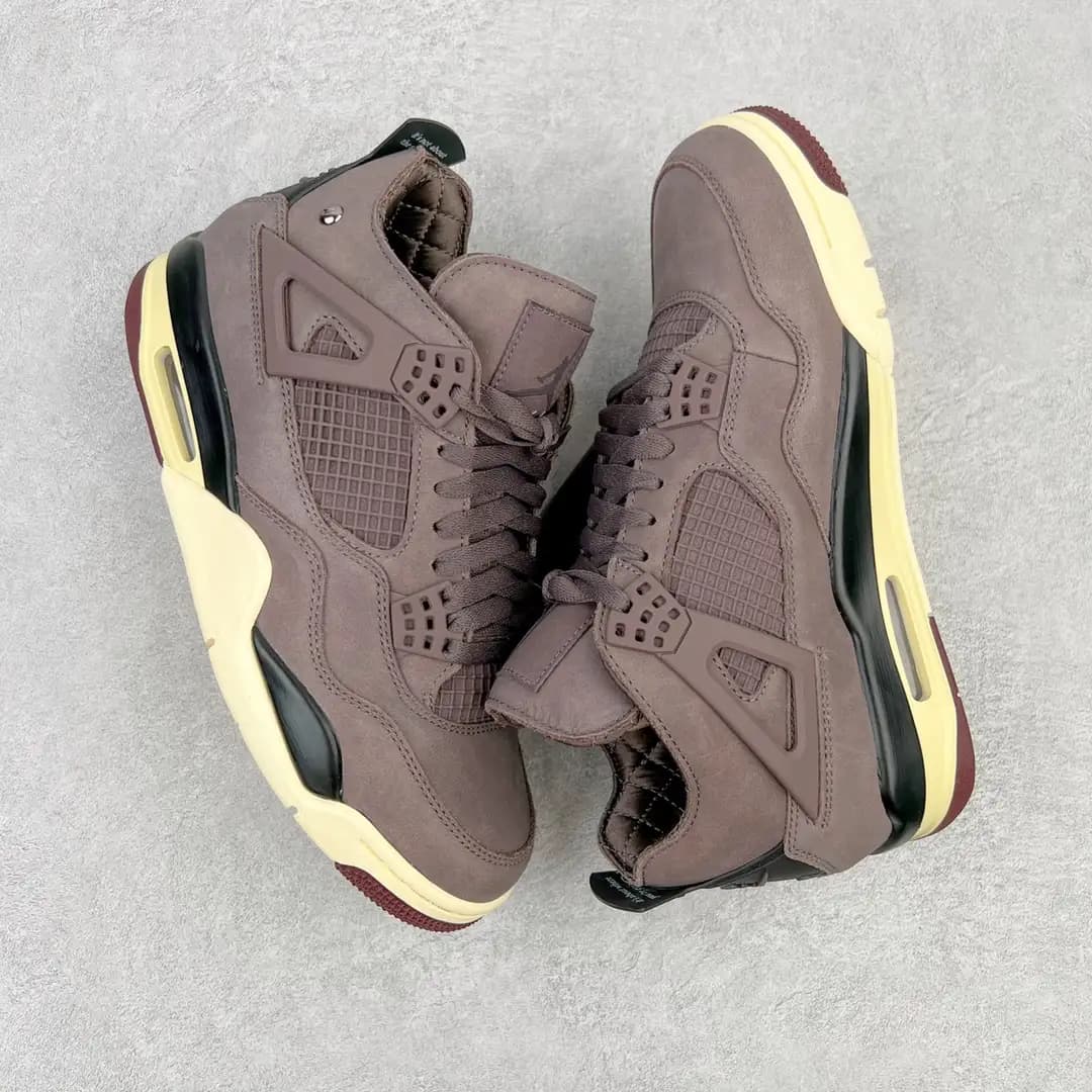 Air Jordan 4 - Image 3
