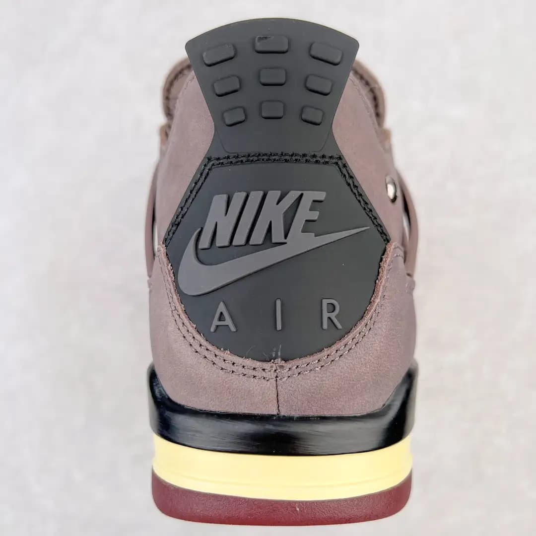 Air Jordan 4 - Image 6