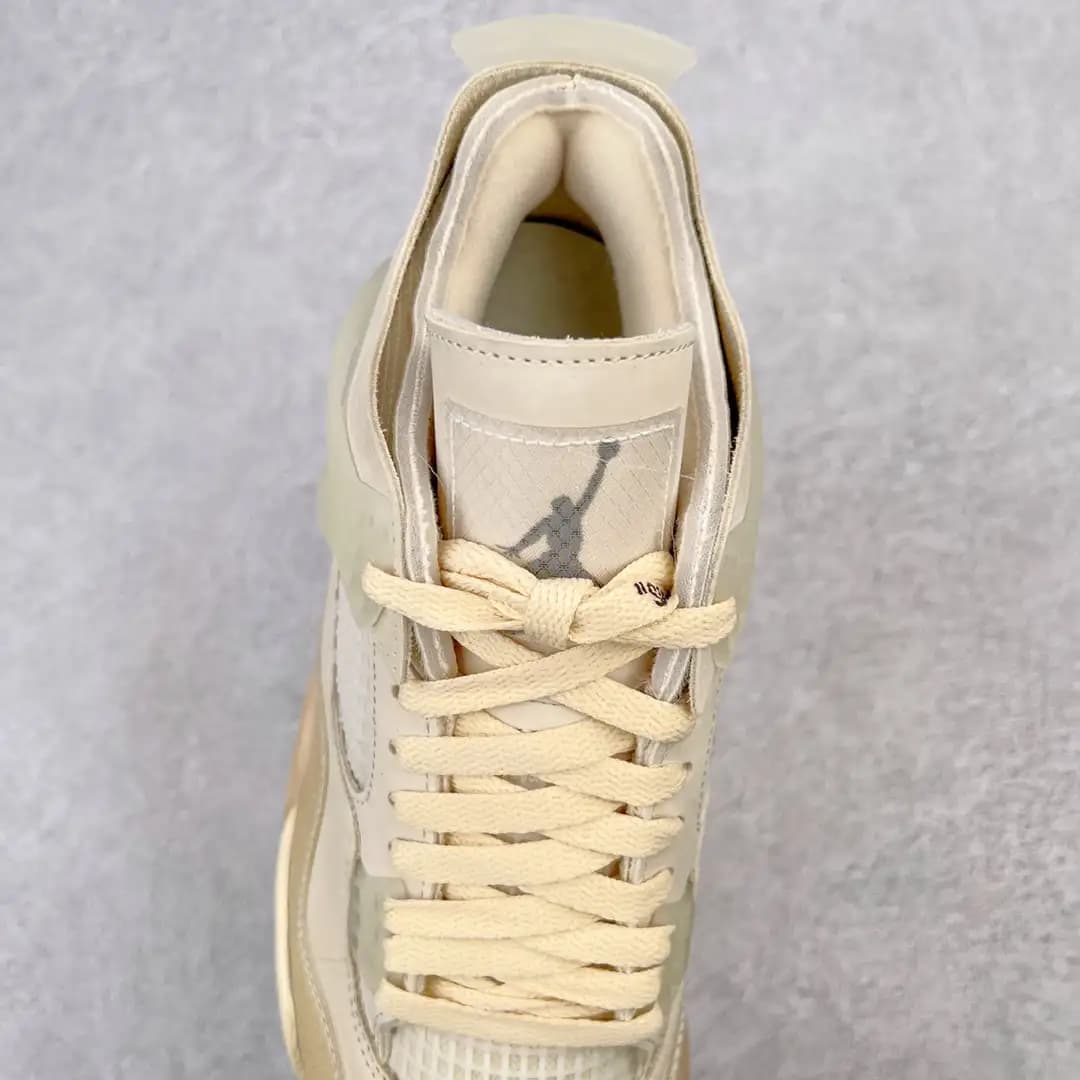 Air Jordan 4 - Image 3