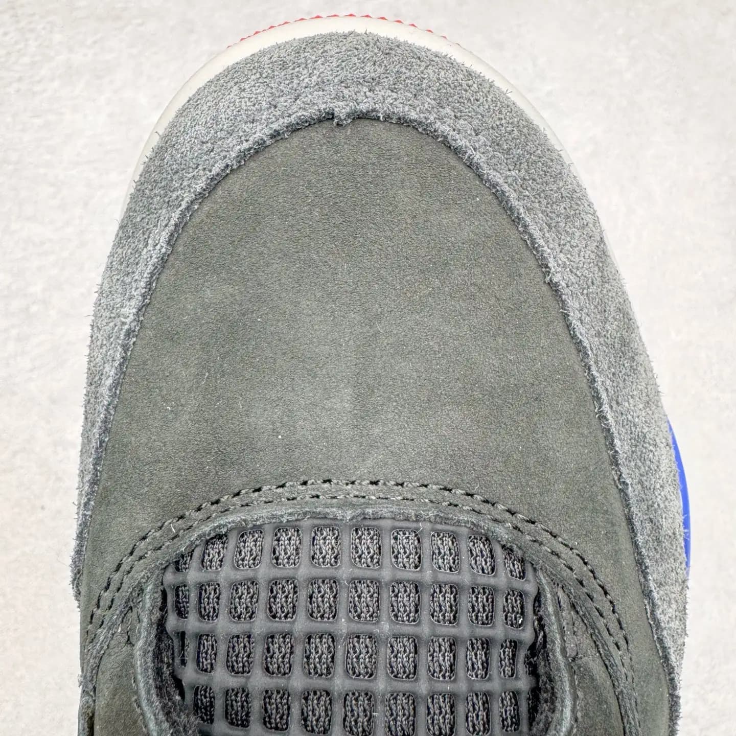 Air Jordan 4 - Image 8