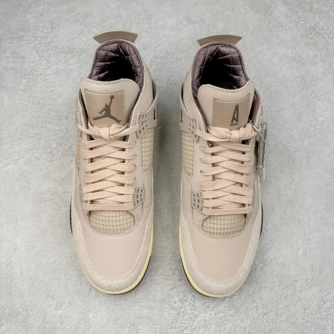 Air Jordan 4 - Image 5