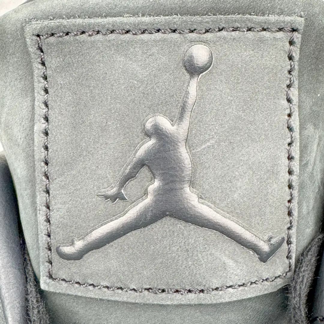 Air Jordan 4 - Image 8