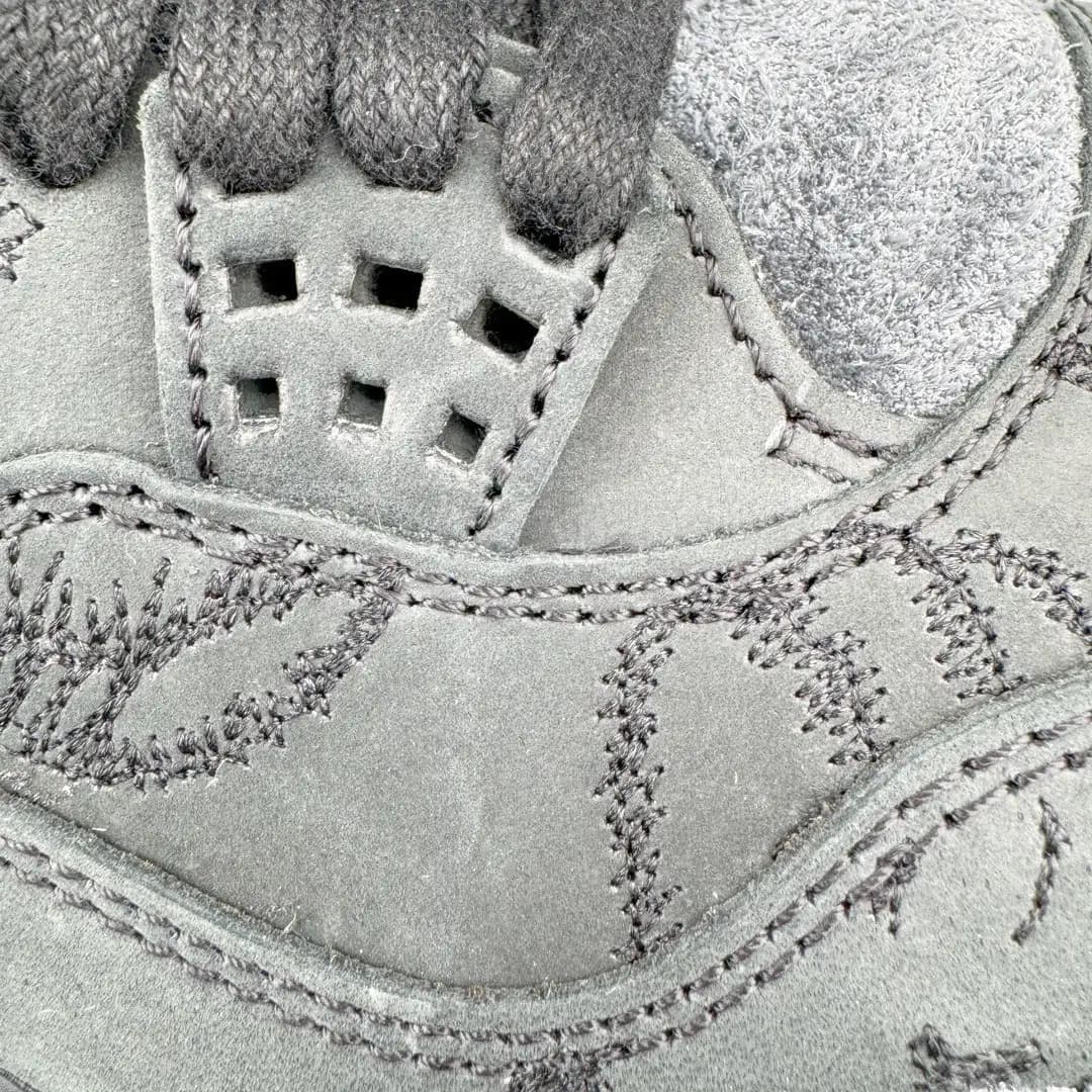 Air Jordan 4 - Image 11