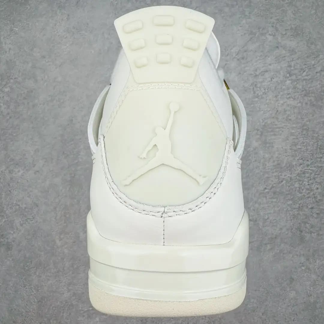 Air Jordan 4 - Image 3