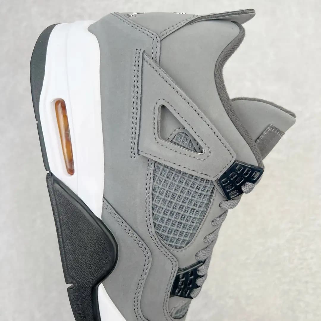 Air Jordan 4 - Image 5