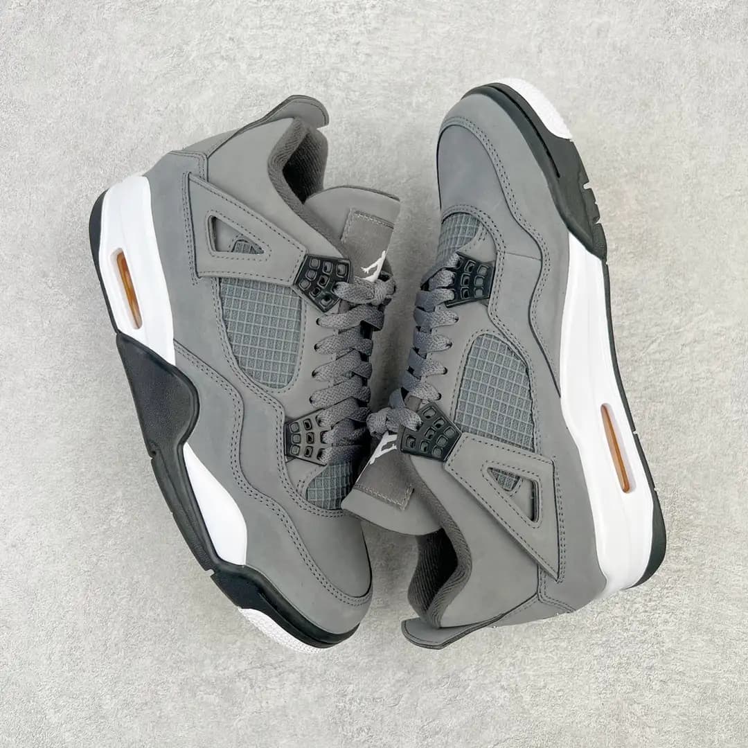 Air Jordan 4 - Image 9