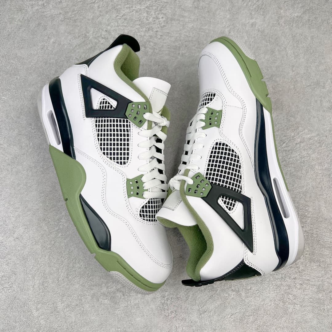 Air Jordan 4 - Image 7
