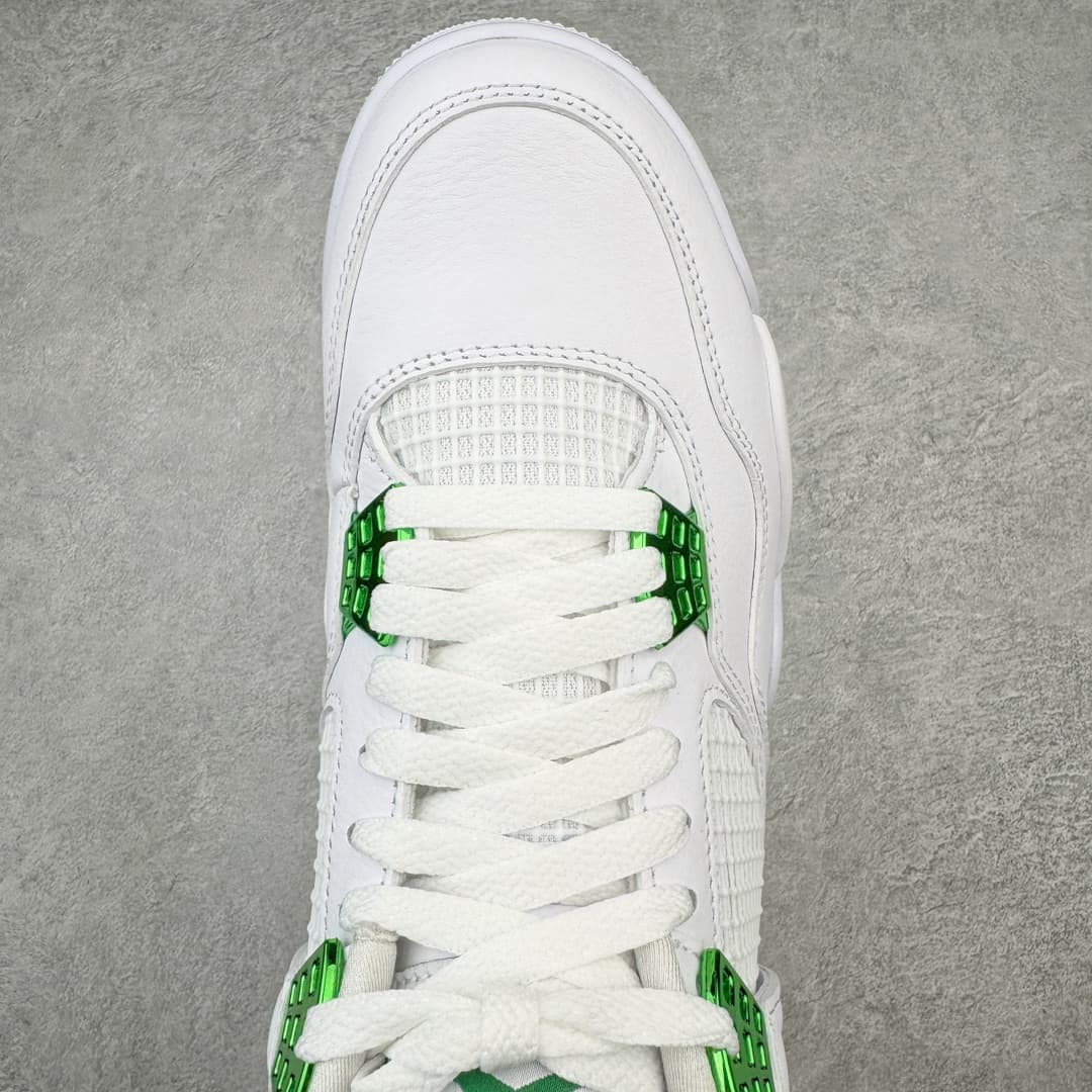 Air Jordan 4 - Image 2