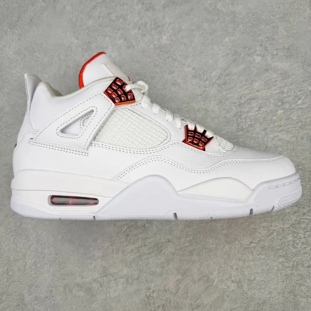 Air Jordan 4