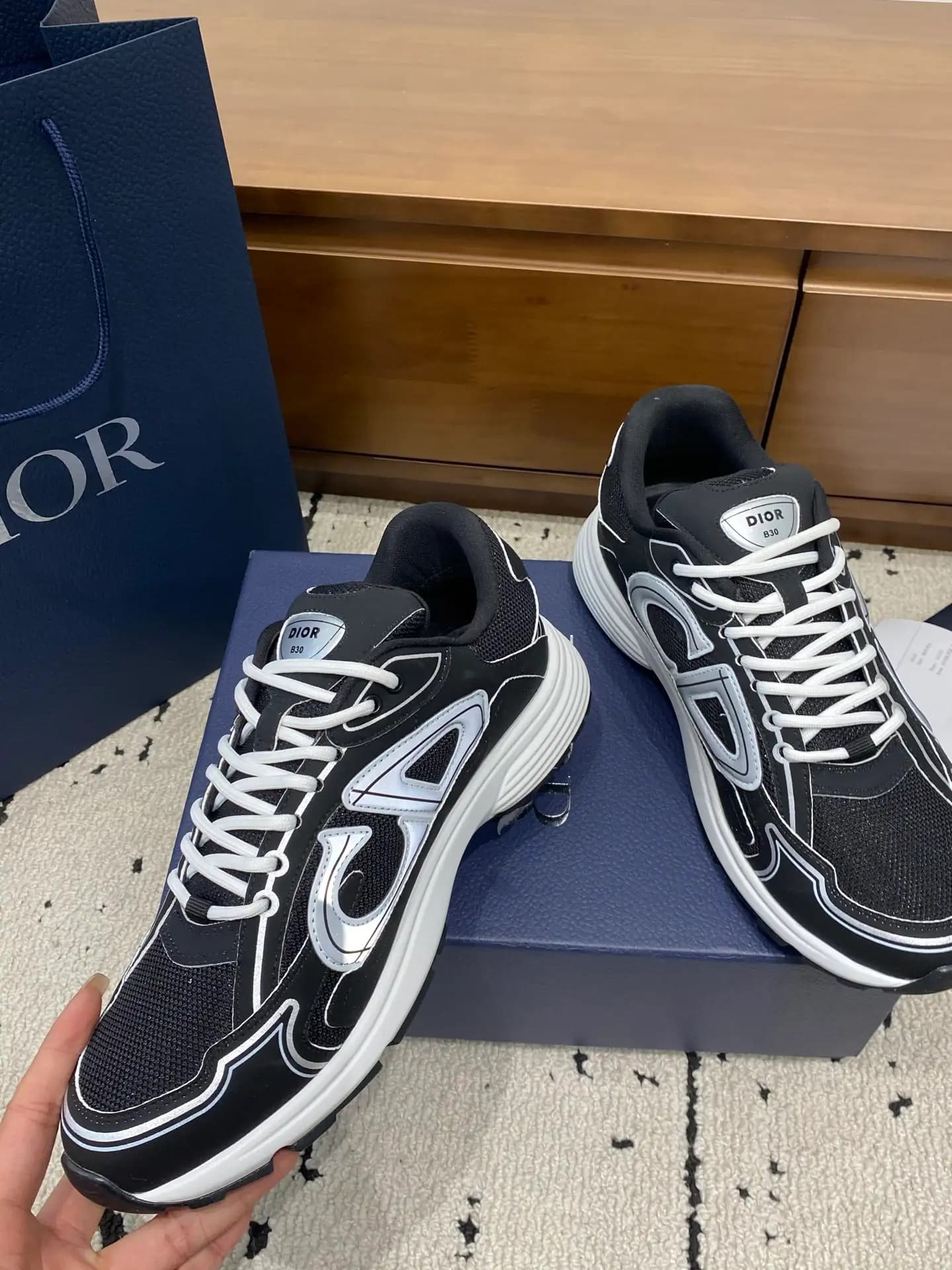 Dior B30 - Image 5