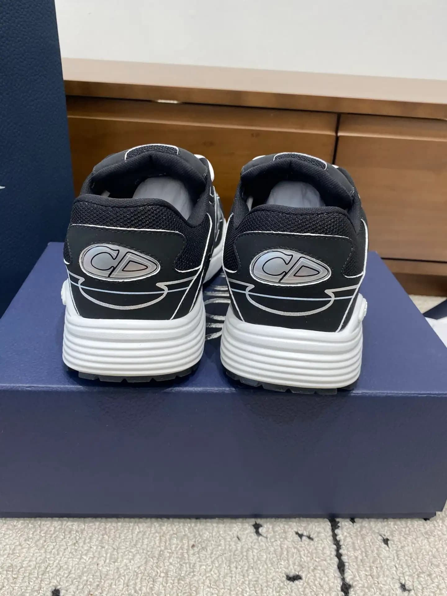 Dior B30 - Image 8