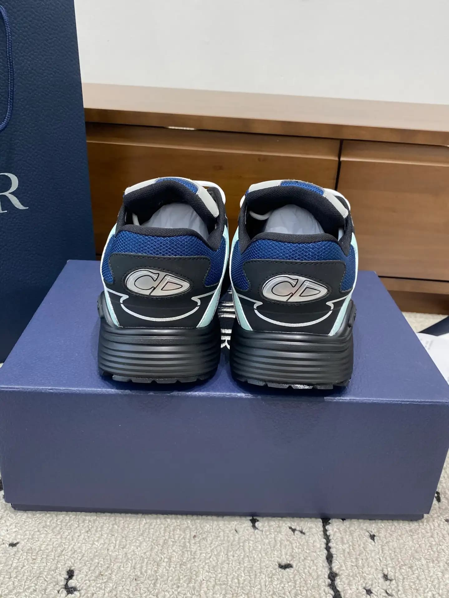 Dior B30 - Image 6