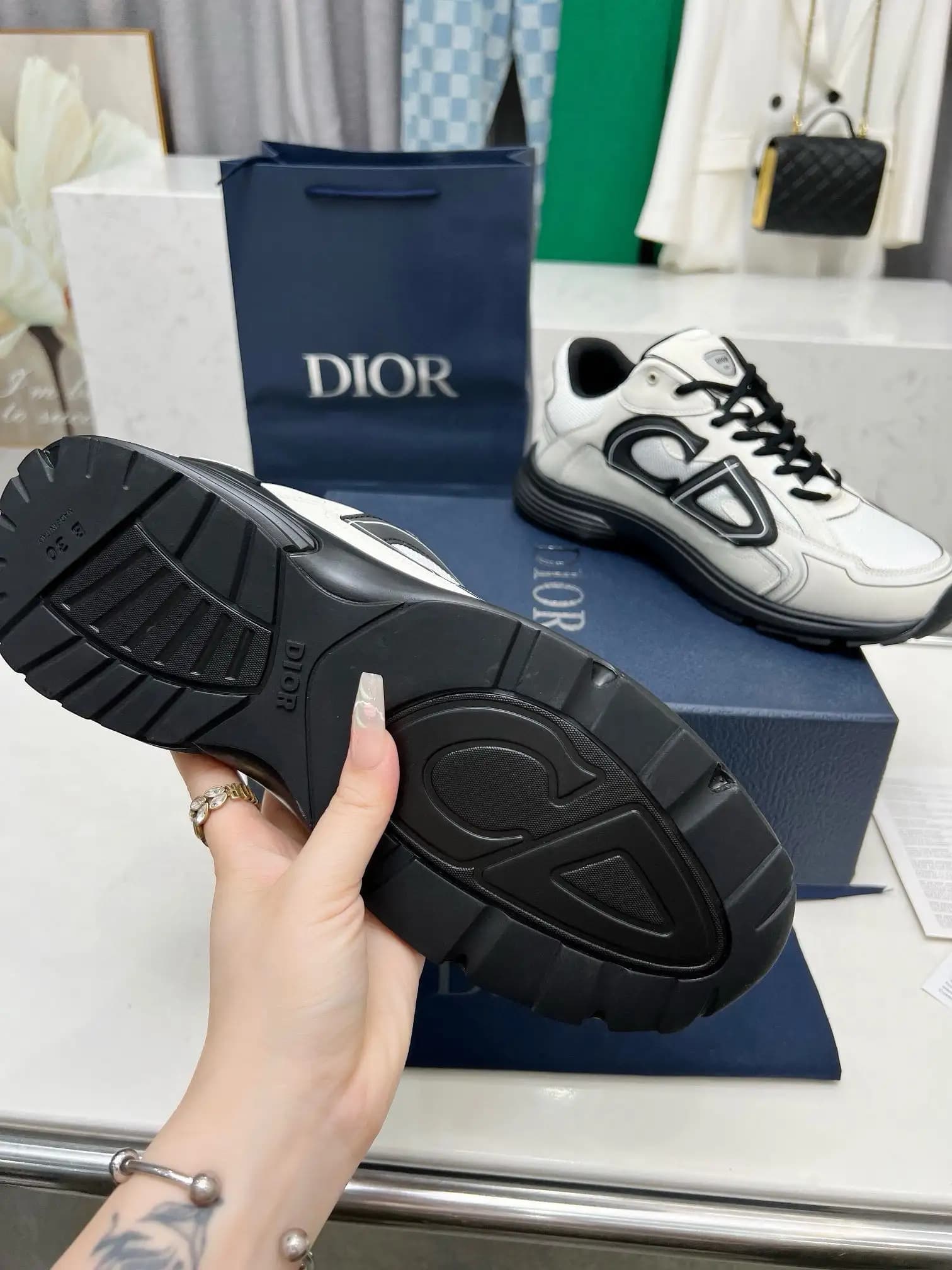 Dior B30 - Image 8