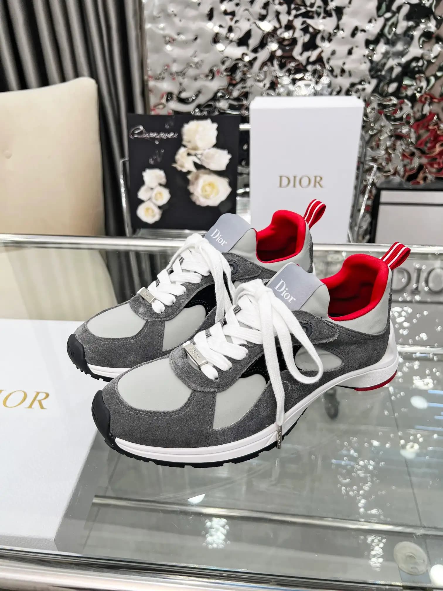 Dior B30 - Image 2
