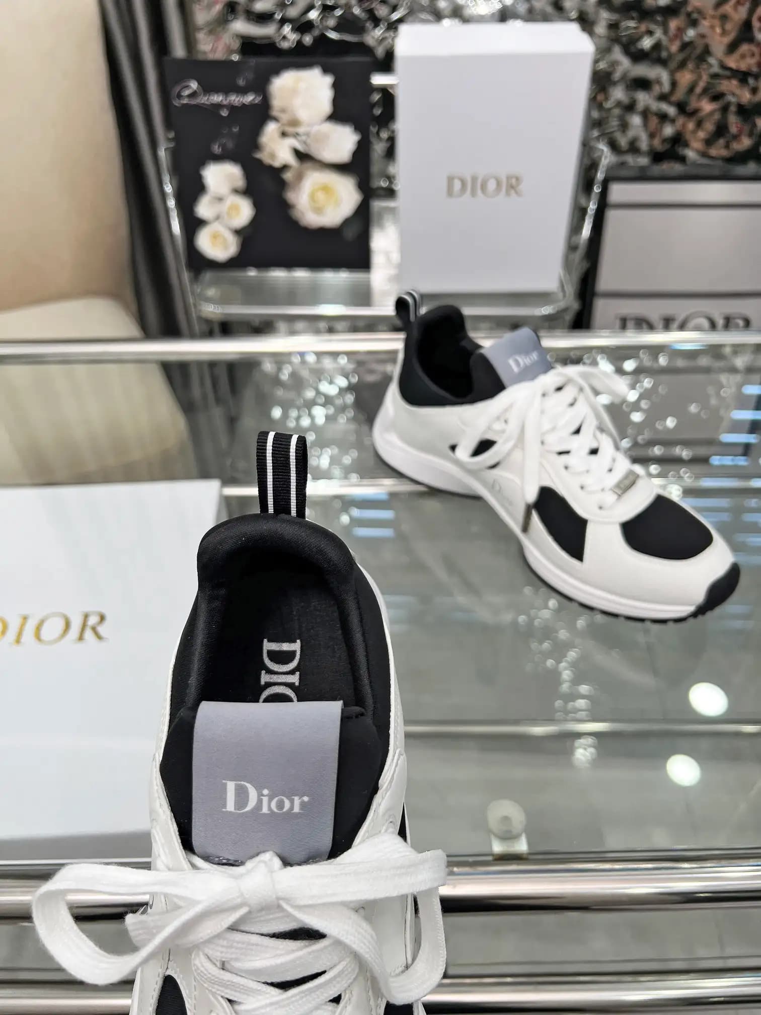 Dior B30 - Image 2