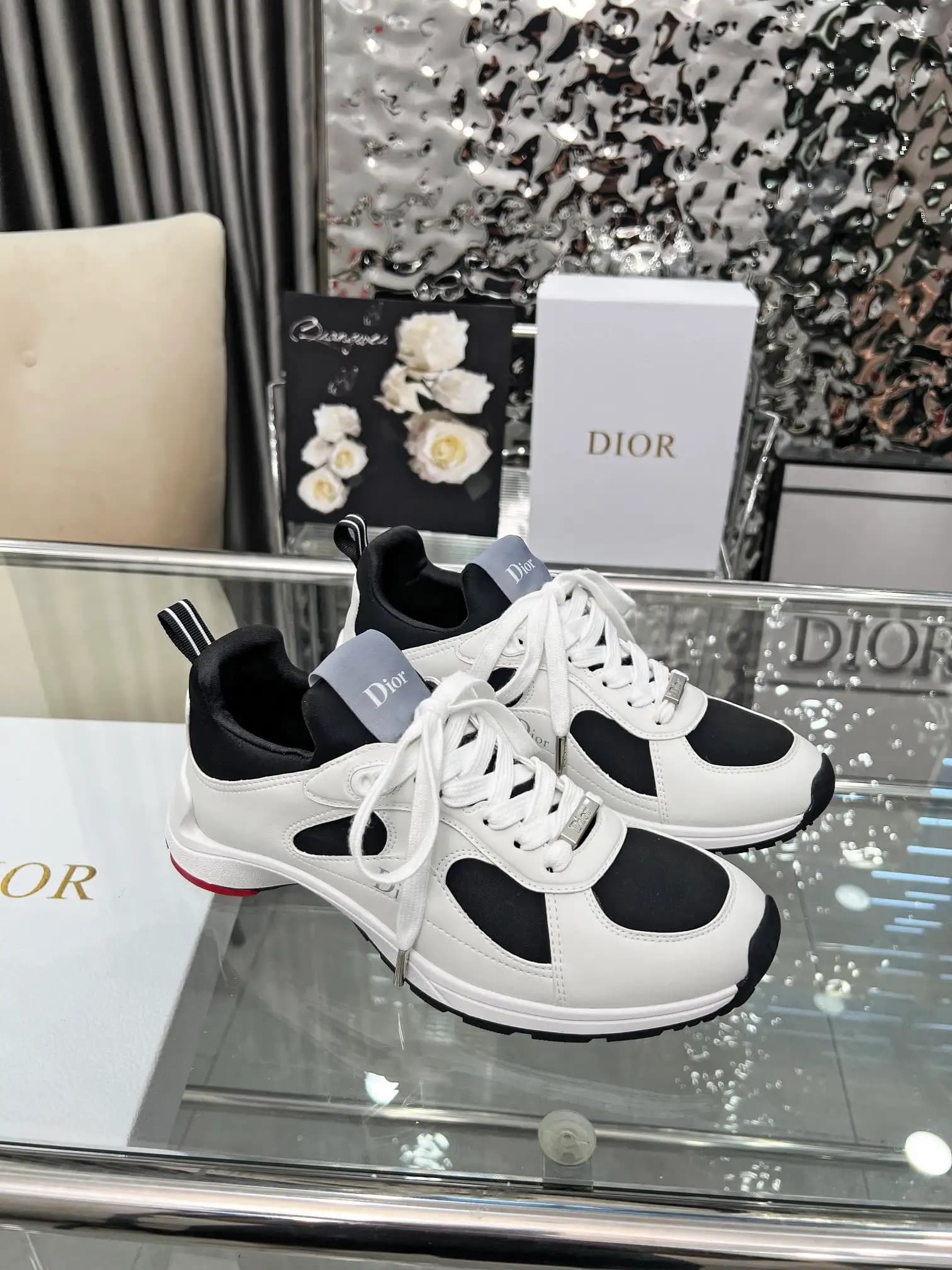 Dior B30