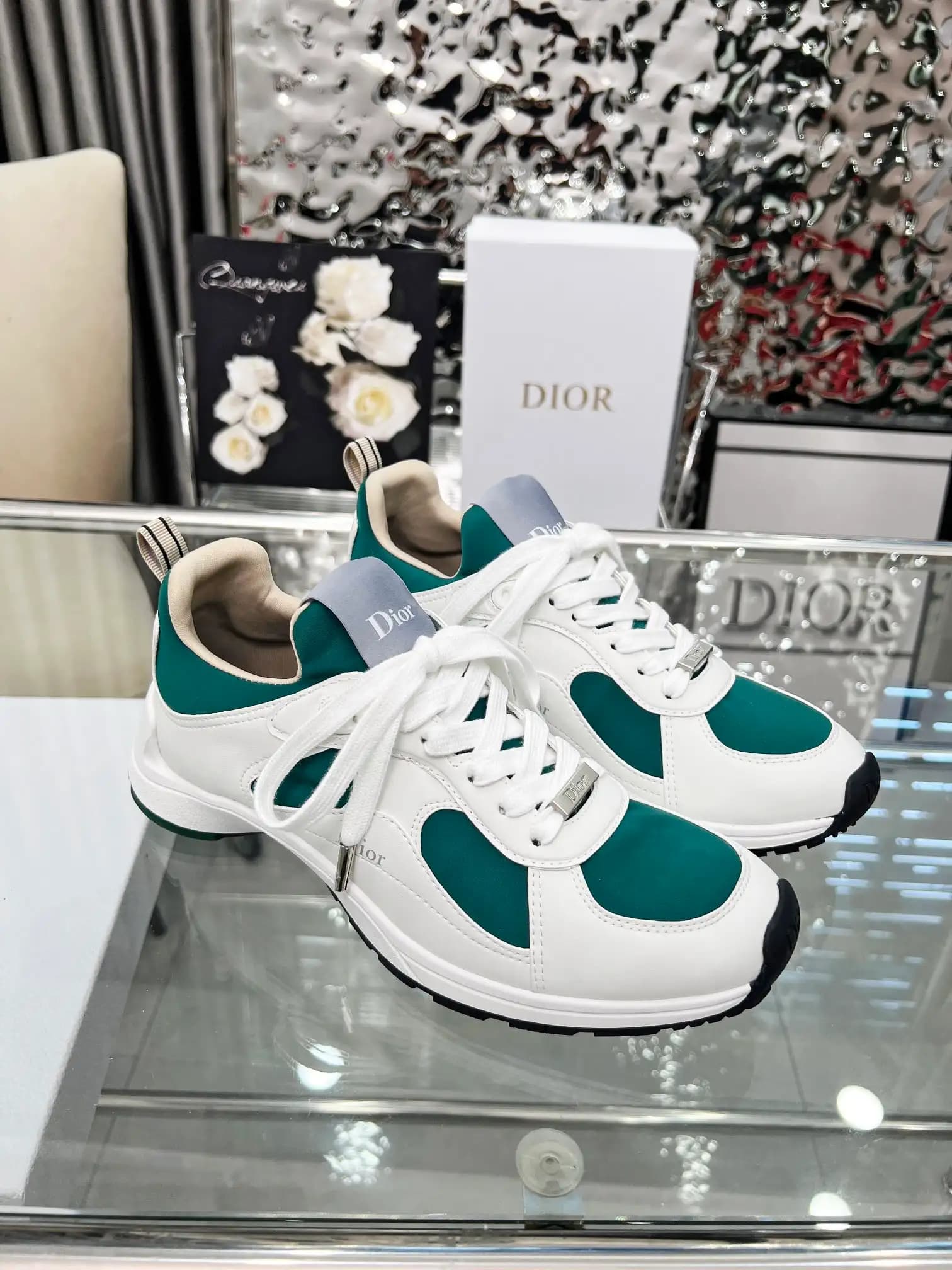 Dior B30