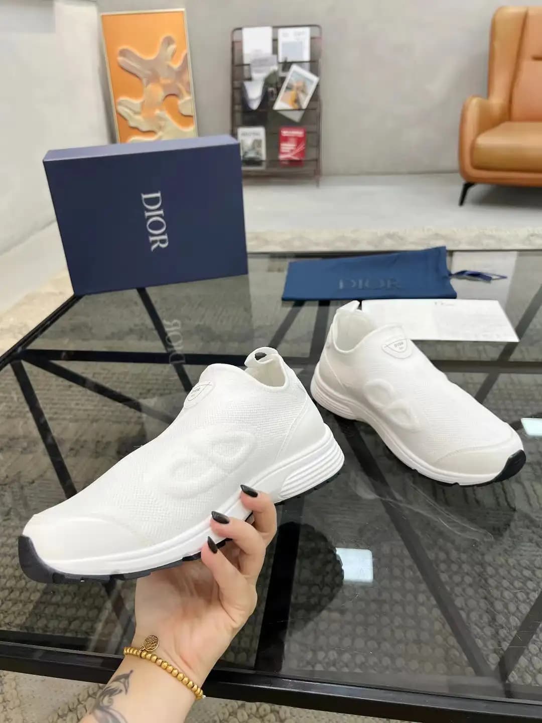 Dior B30 - Image 2
