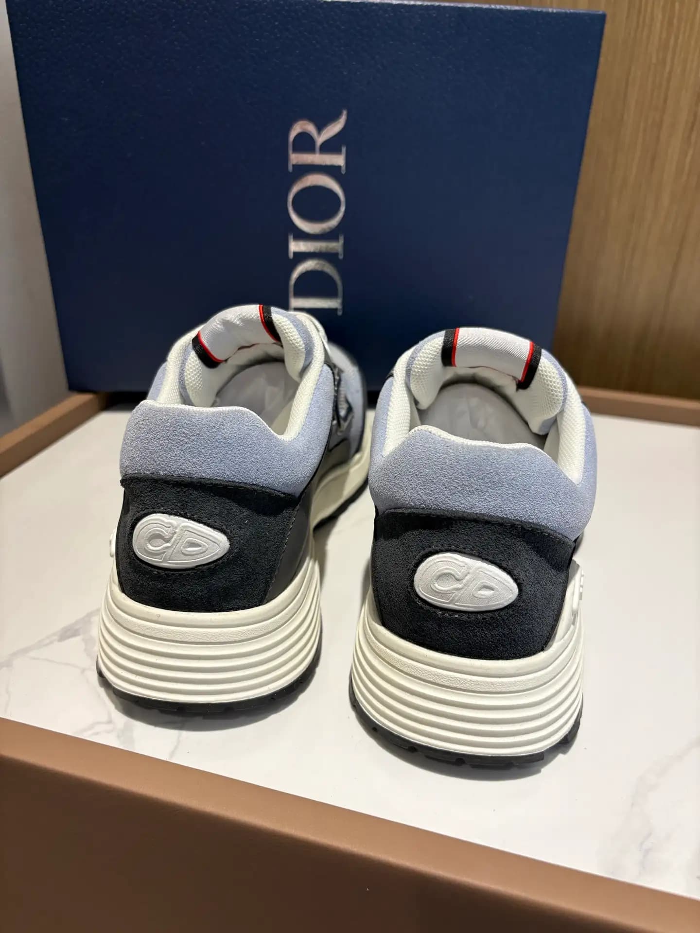 Dior B30 - Image 4
