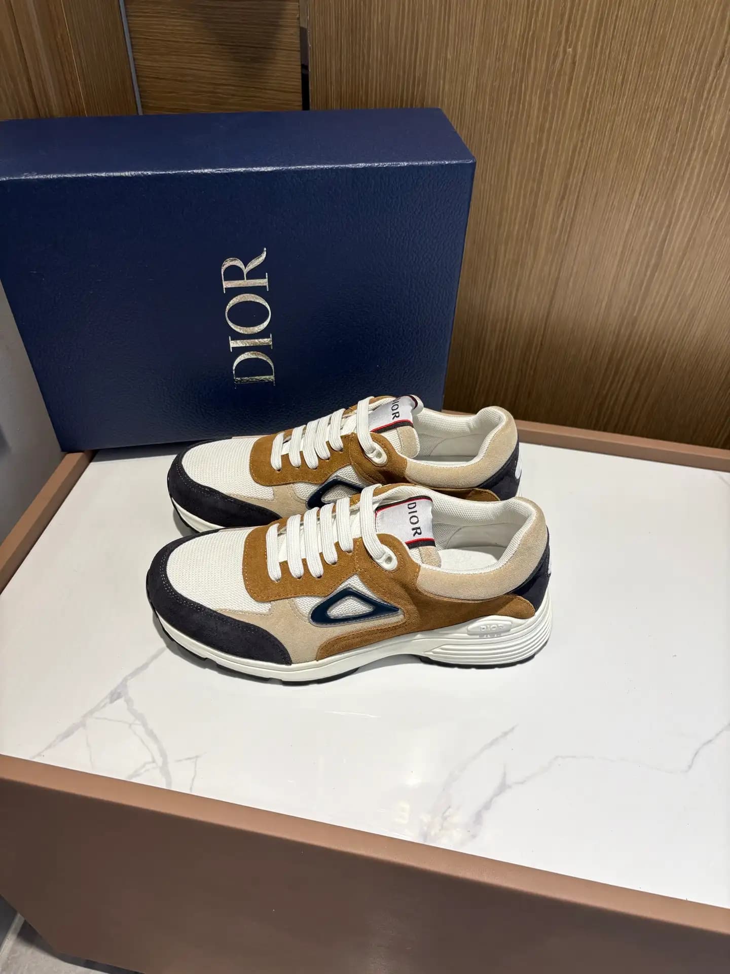 Dior B30 - Image 5
