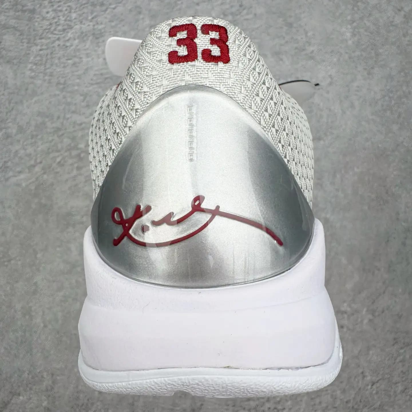 Kobe 5 Basketball Shoes - Image 7