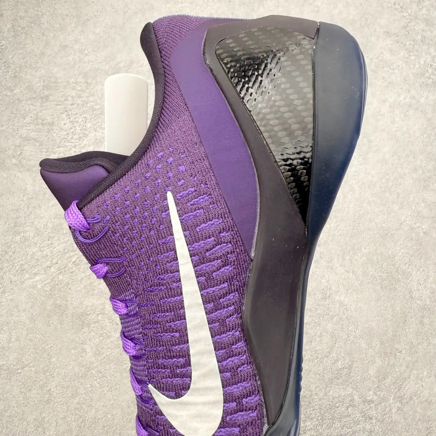 Kobe 9 Basketball Shoes - Image 3