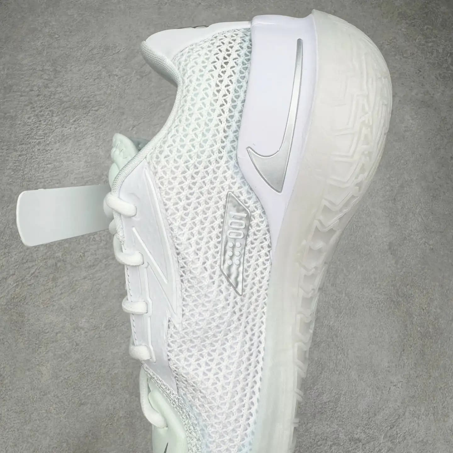 GT Cut Basketball Shoes - Image 8