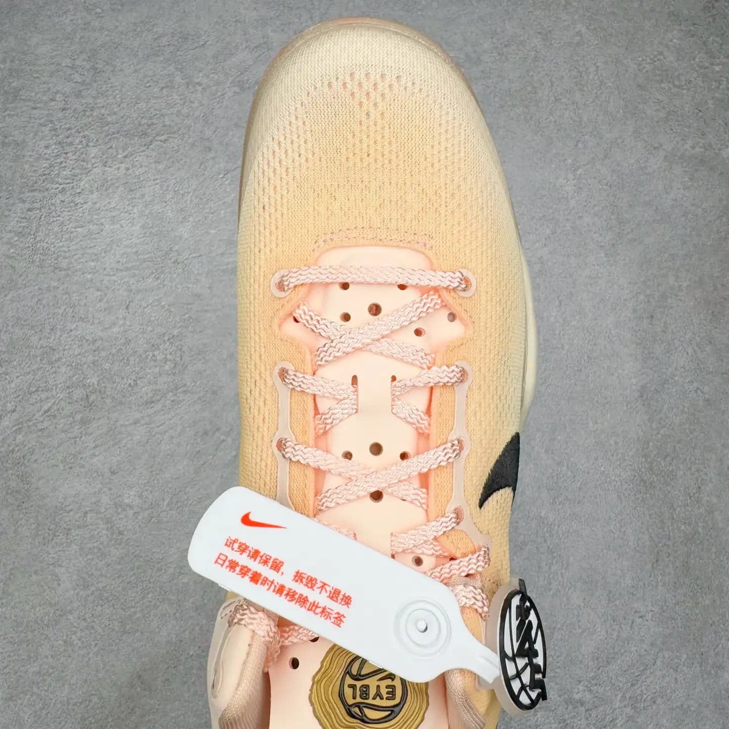 Kobe 8 Basketball Shoes - Image 3
