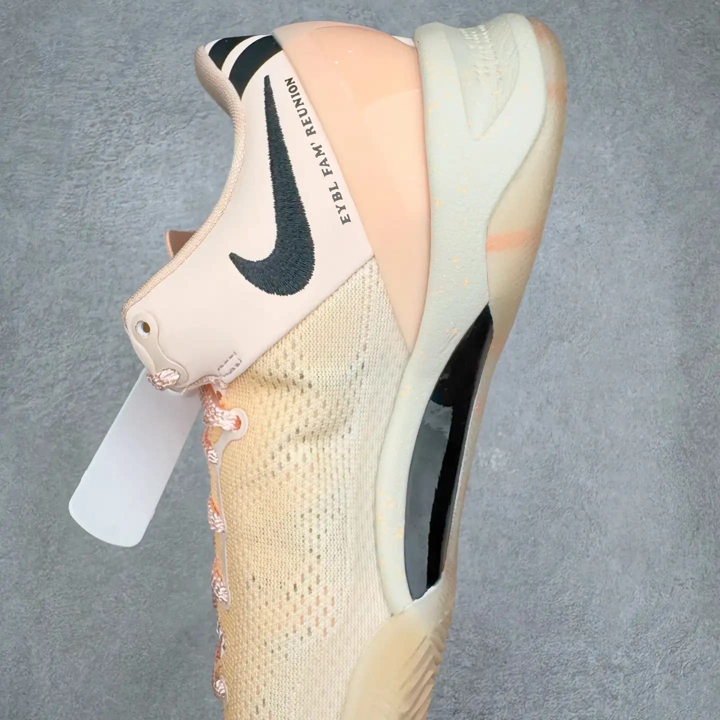 Kobe 8 Basketball Shoes - Image 4