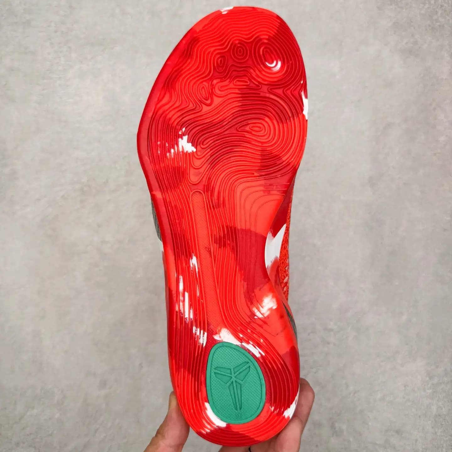 Kobe 9 Basketball Shoes - Image 7