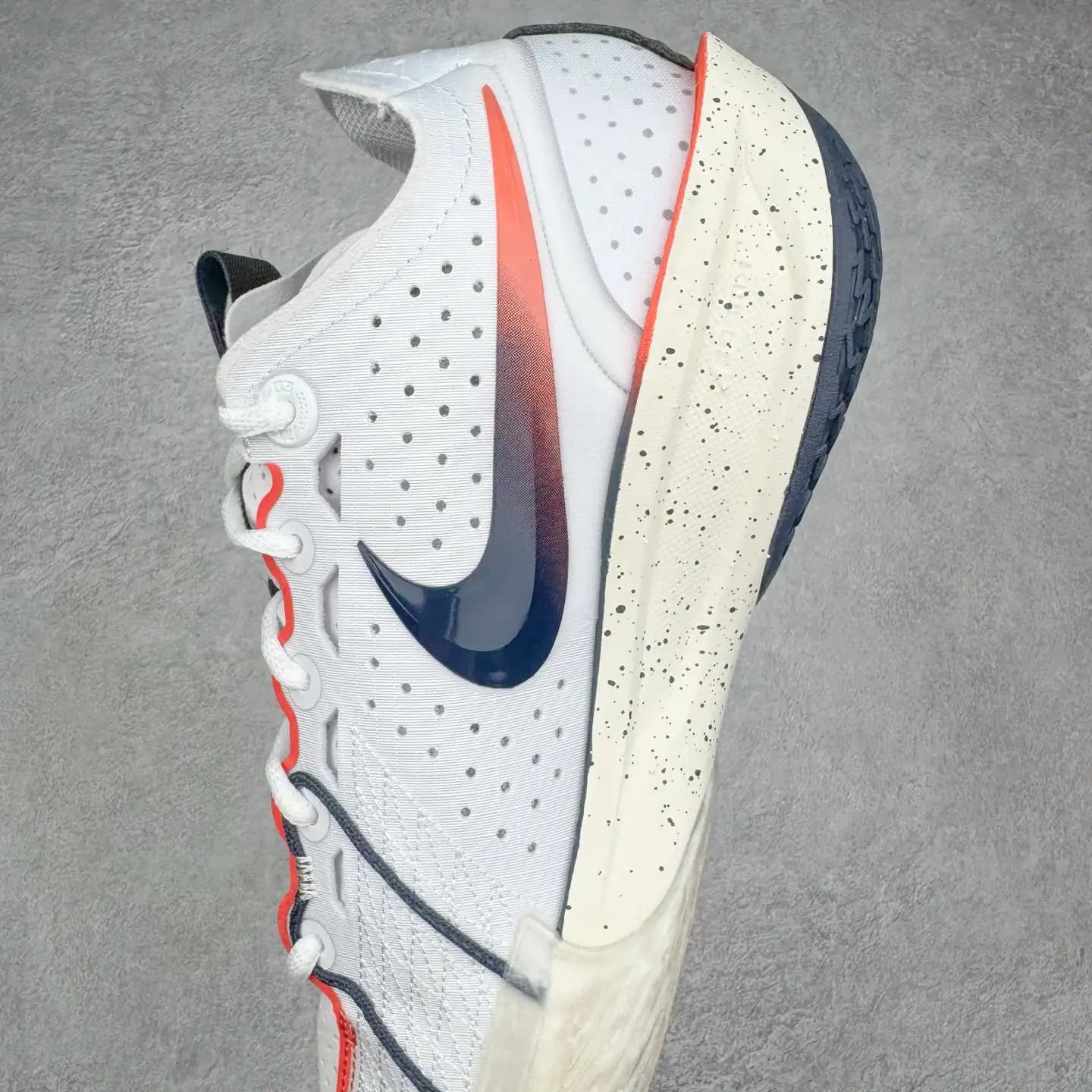 GT Cut Basketball Shoes - Image 8