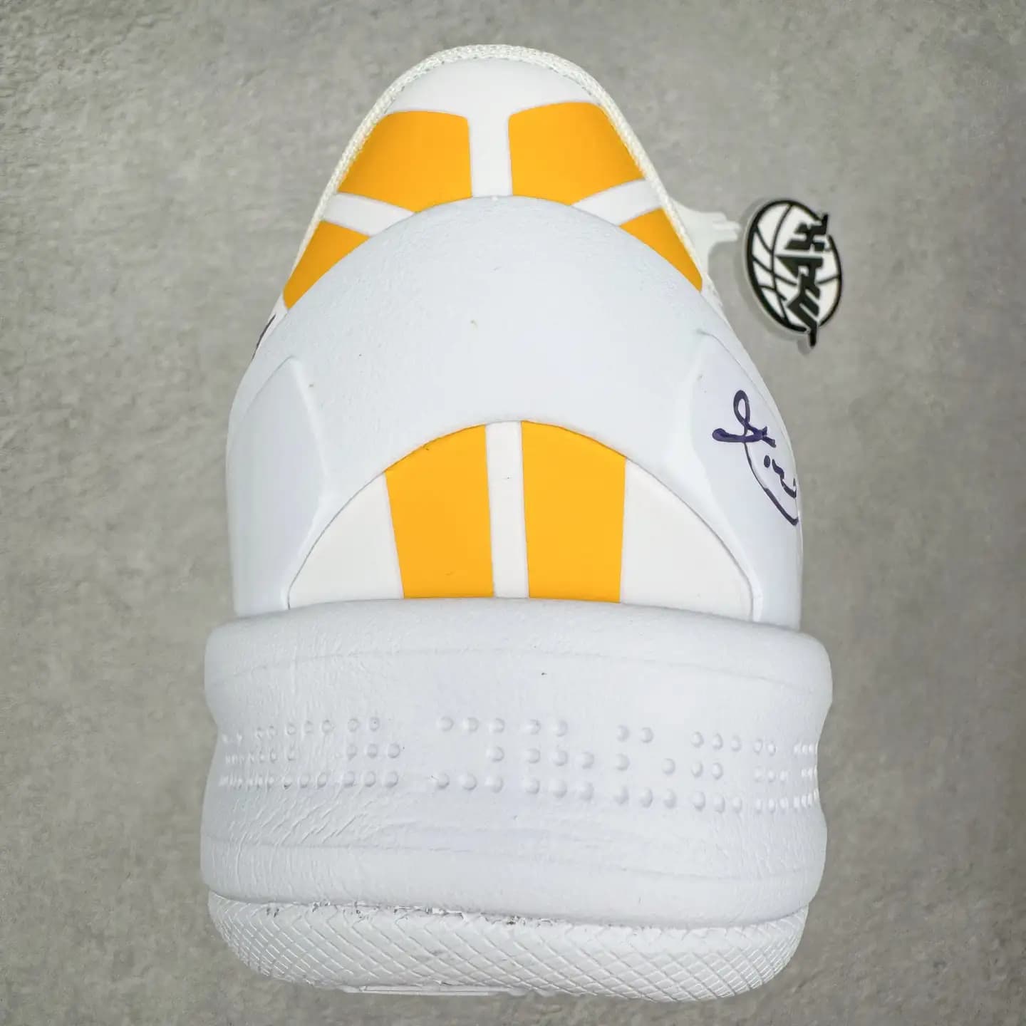 Kobe 8 Basketball Shoes - Image 11