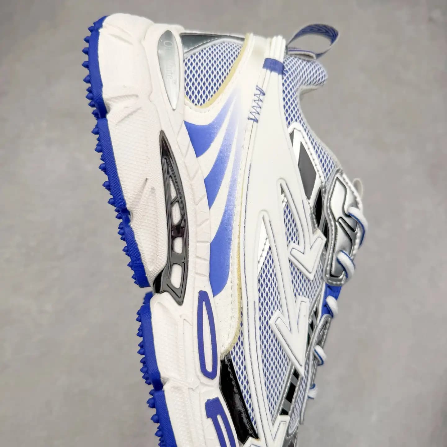 Off-White Running Shoes - Image 5