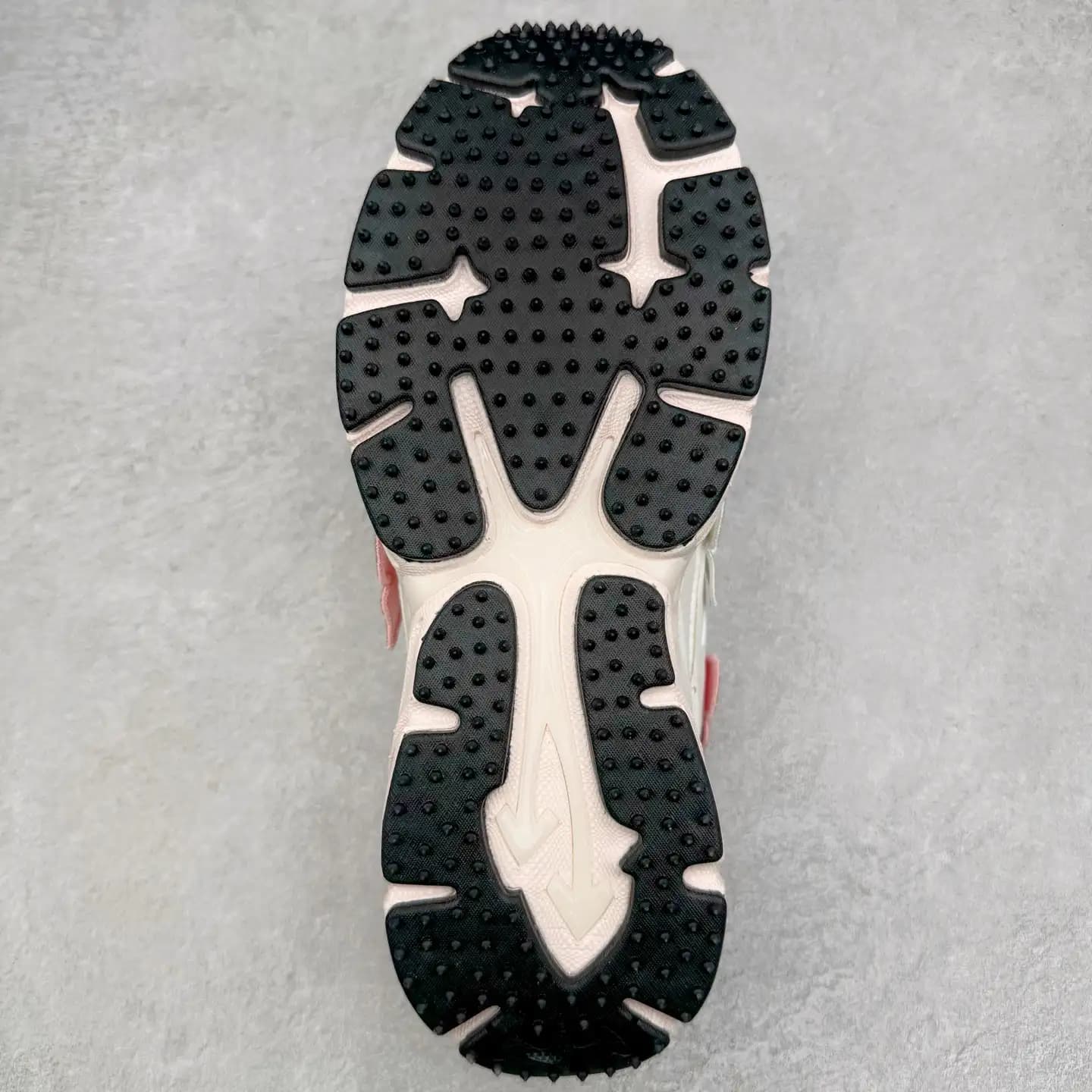 Off-White Running Shoes - Image 4