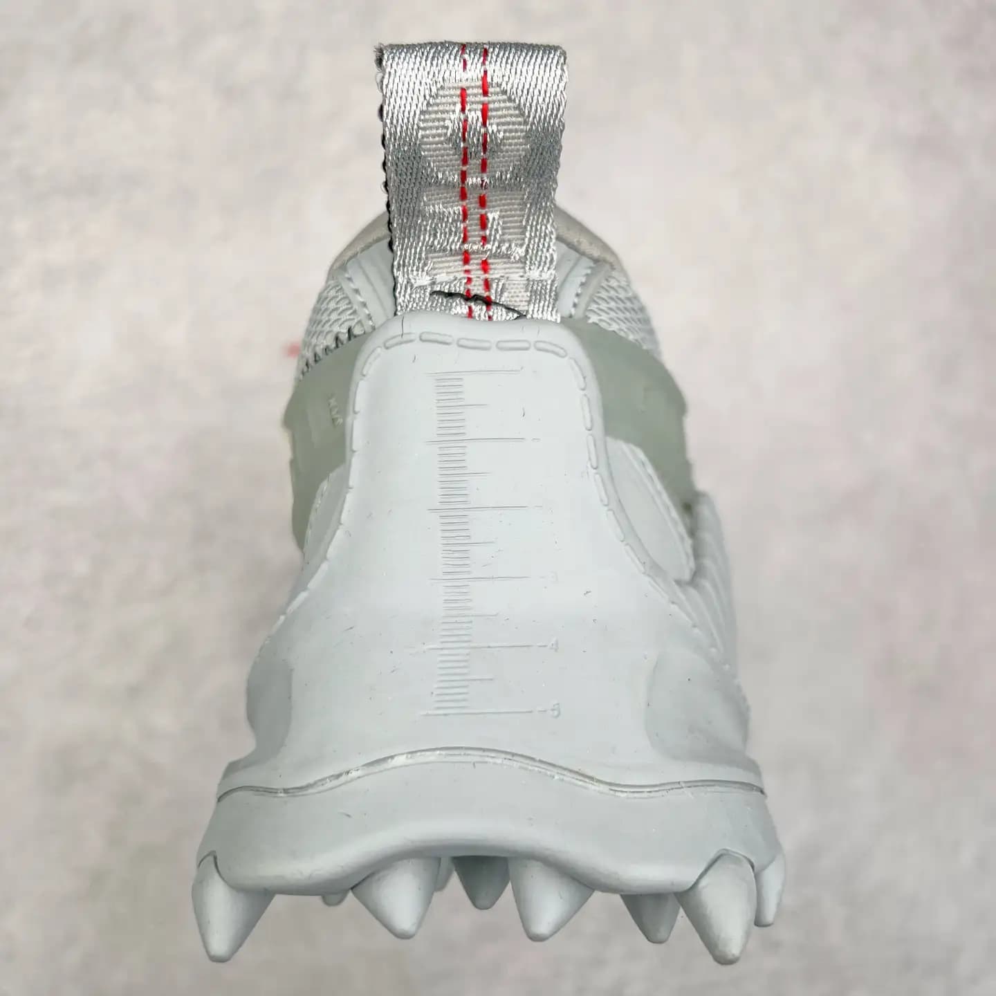 Off-White ODSY Sneakers - Image 9