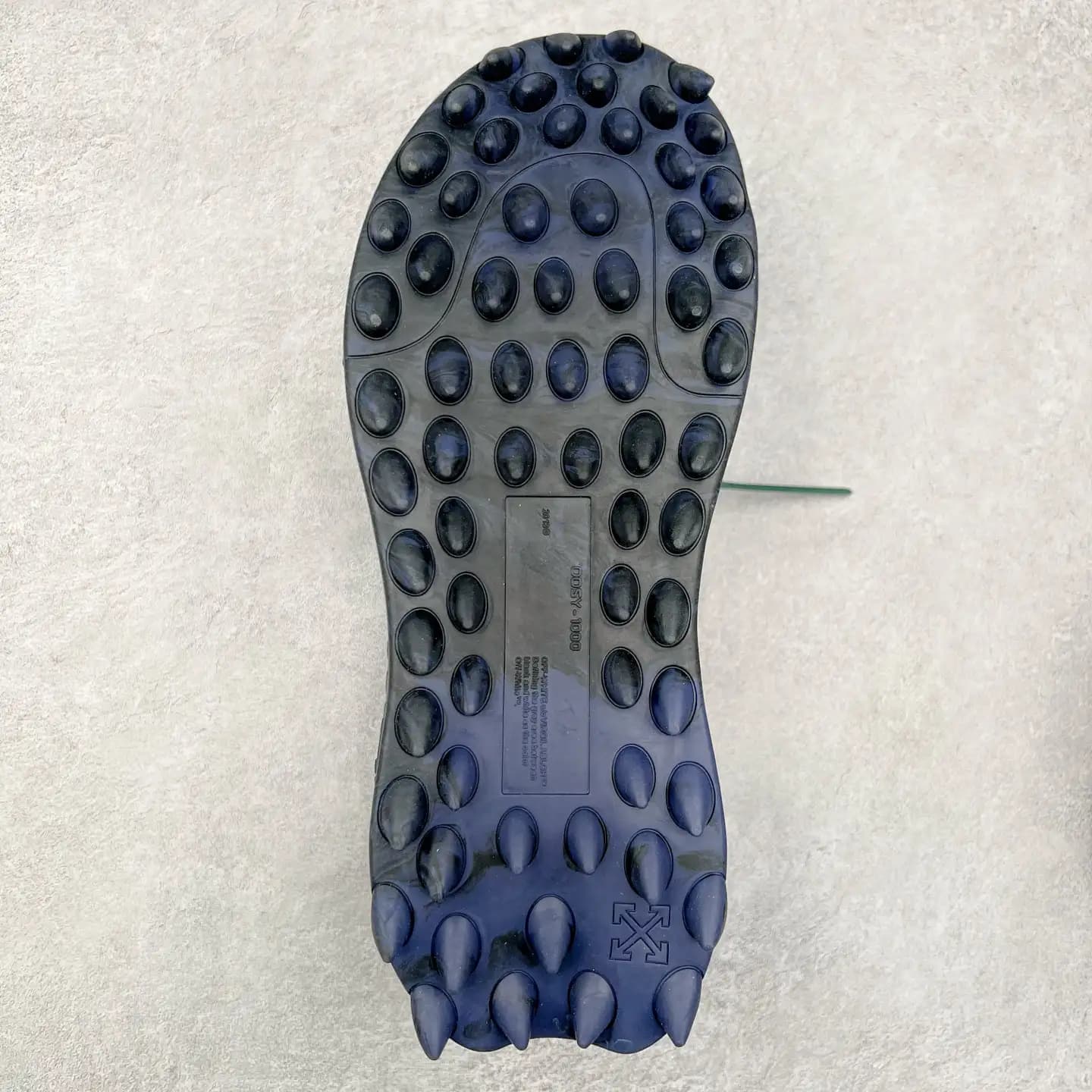 Off-White ODSY Sneakers - Image 6