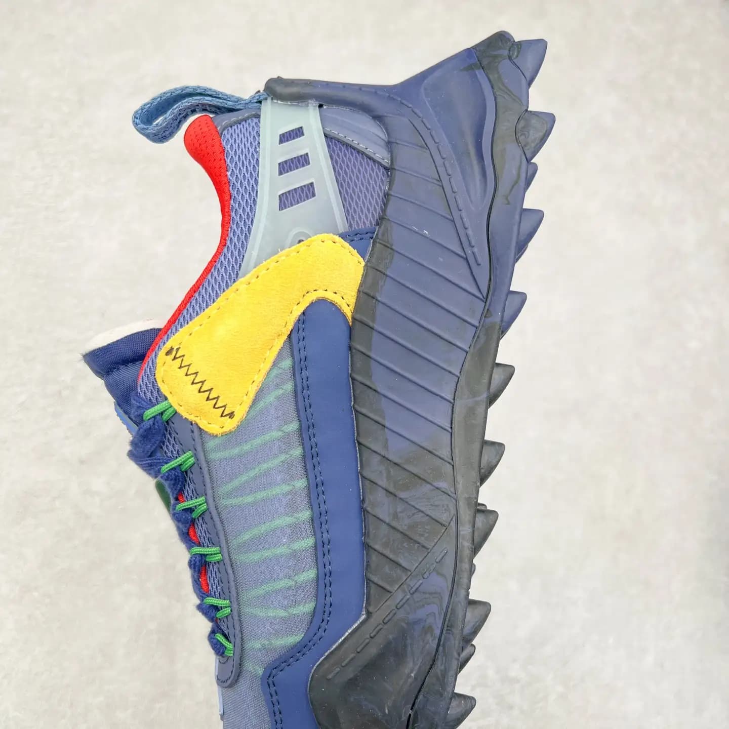 Off-White ODSY Sneakers - Image 3