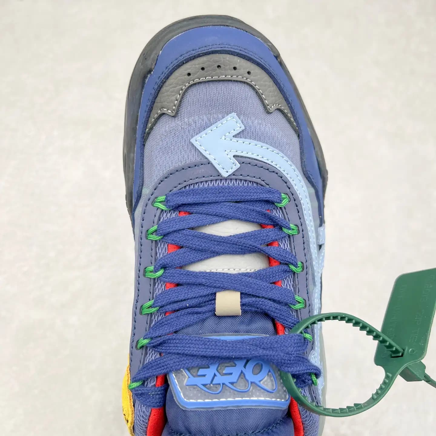 Off-White ODSY Sneakers - Image 7