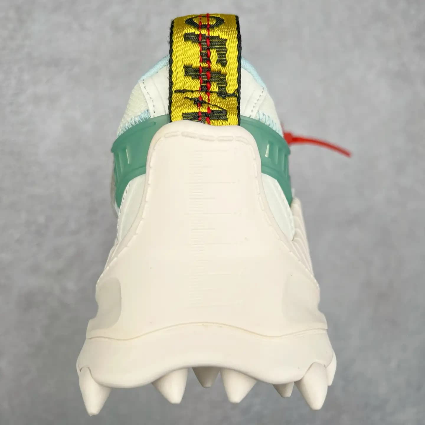 Off-White ODSY Sneakers - Image 5