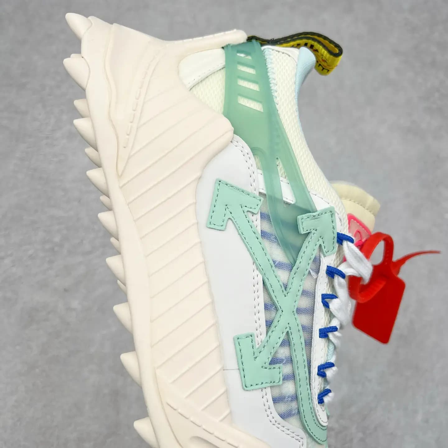 Off-White ODSY Sneakers - Image 7