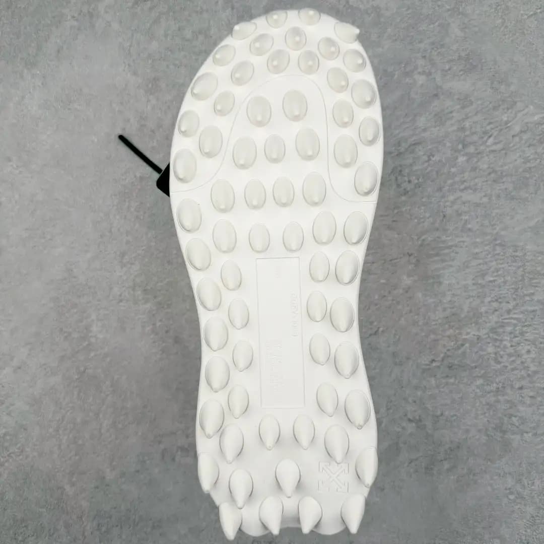 Off-White ODSY Sneakers - Image 5