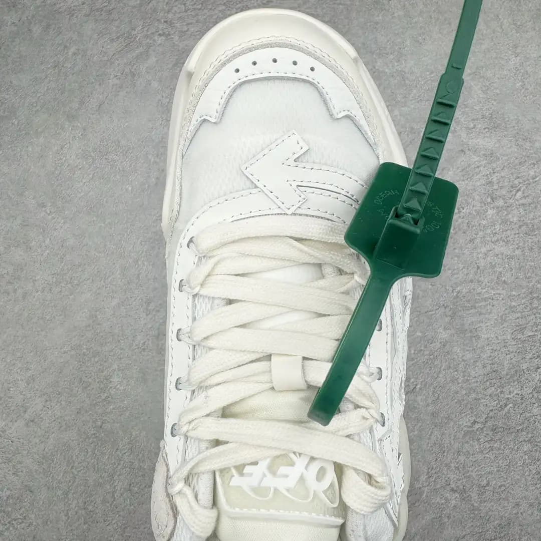 Off-White ODSY Sneakers - Image 8