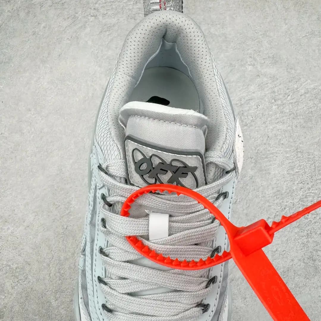 Off-White ODSY Sneakers - Image 8