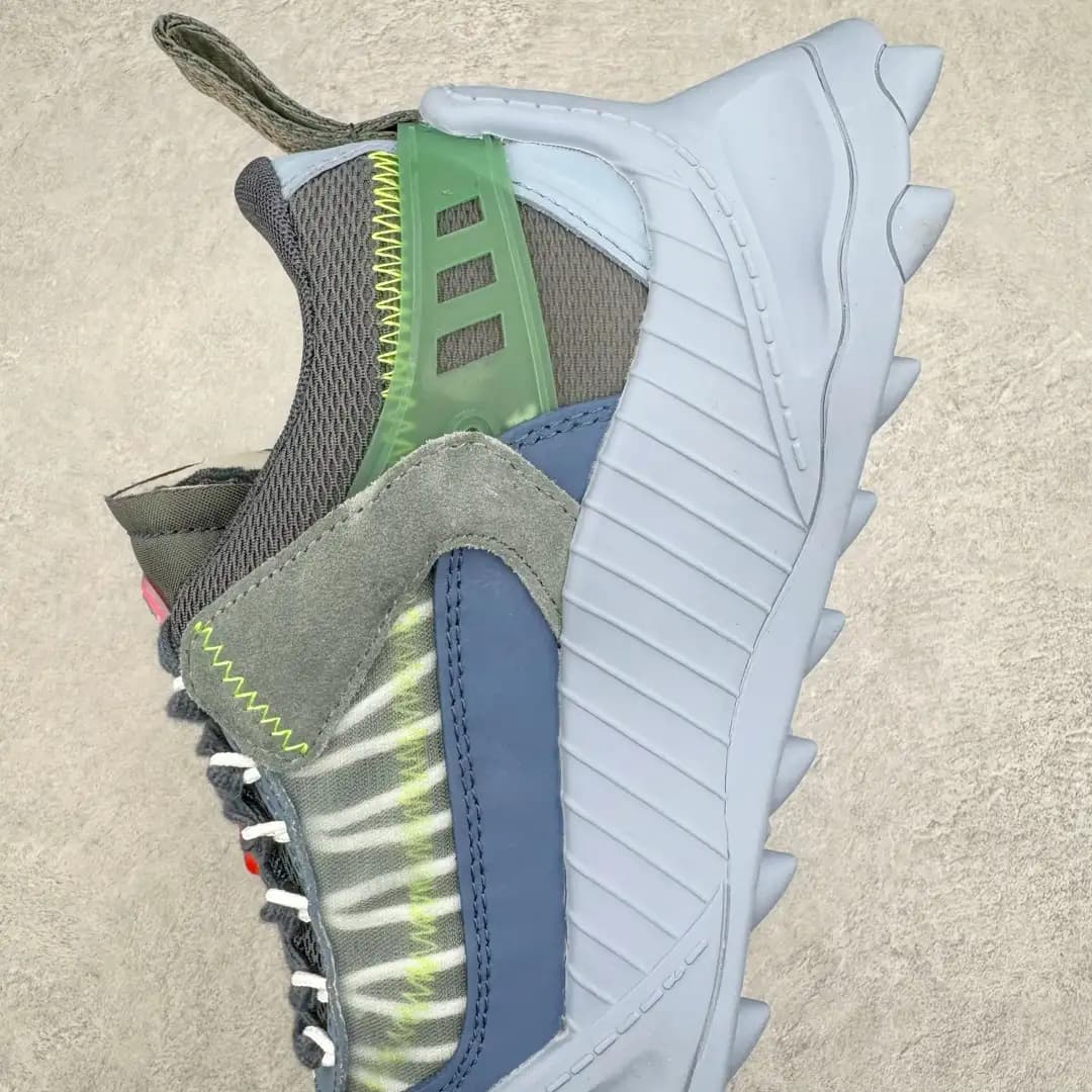 Off-White ODSY Sneakers - Image 3