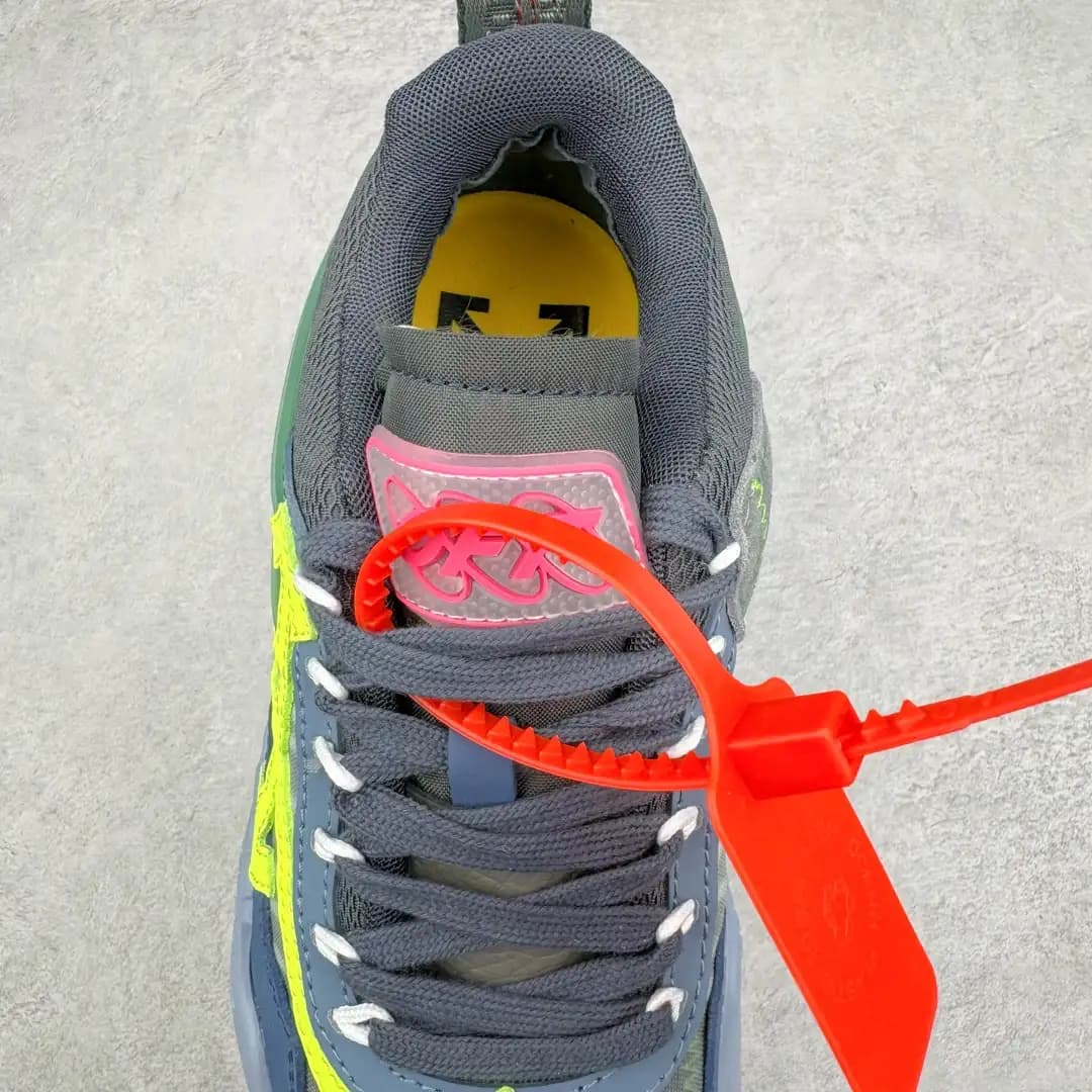 Off-White ODSY Sneakers - Image 8