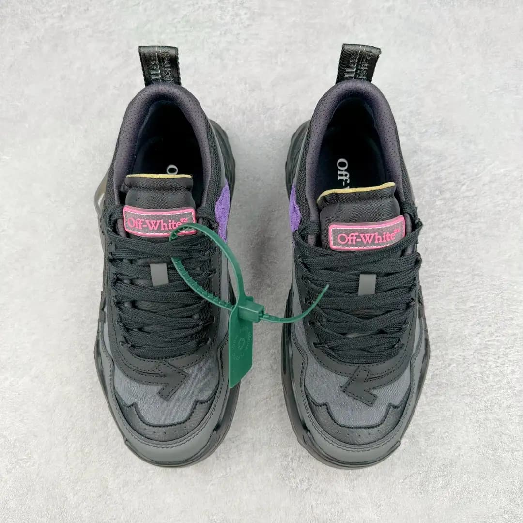 Off-White ODSY Sneakers - Image 3
