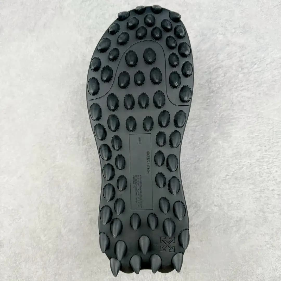 Off-White ODSY Sneakers - Image 5