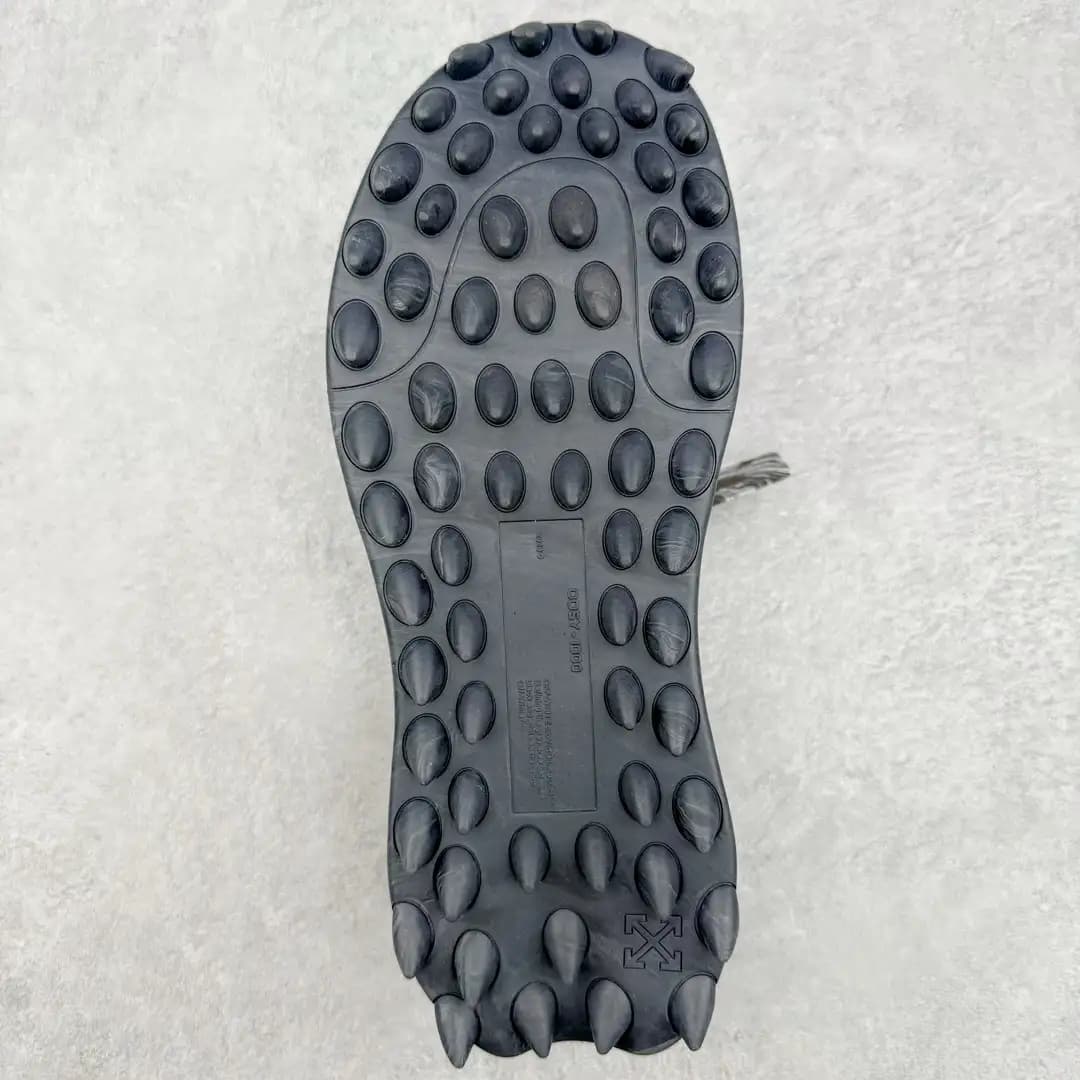 Off-White ODSY Sneakers - Image 5
